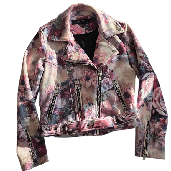 Zara Jackets & Blazers - Zara Outerwear FLORAL BELTED jacket With Big Zippers